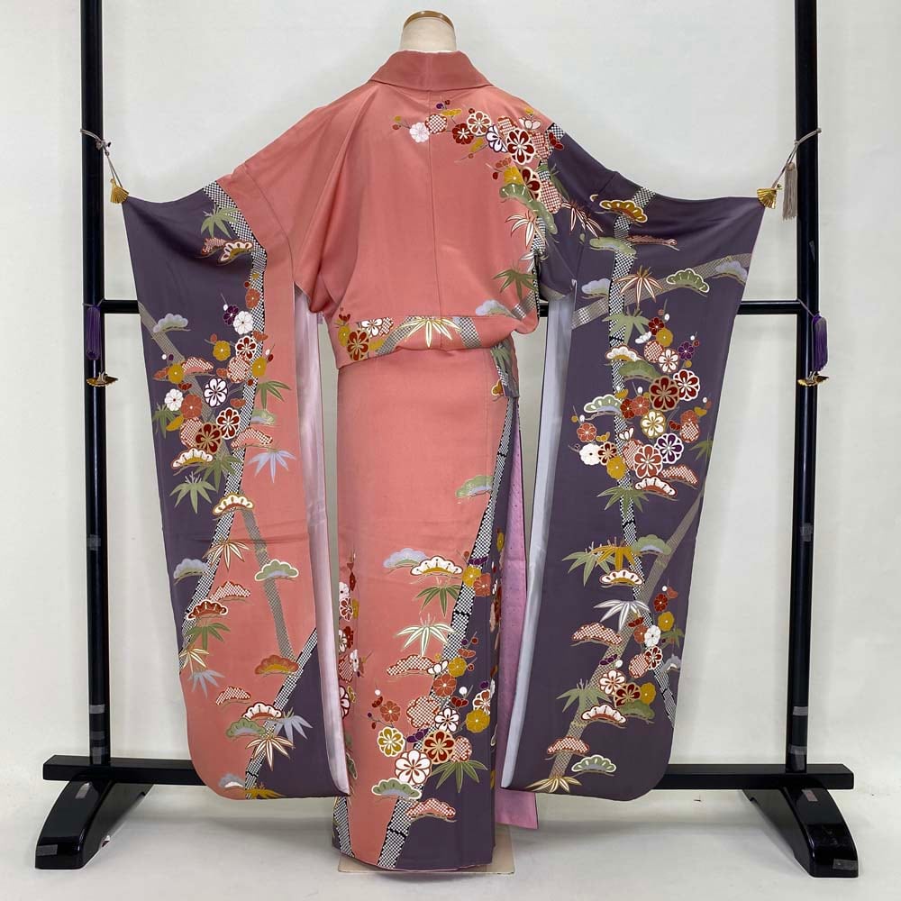 振袖 中古 ピンク 薄紫 松竹梅 正絹　Lサイズ　成人式　幅広 大きい　裄69cm　身丈166.5cm　 2618 振袖 中古 ピンク 薄紫 松竹梅 正絹 Lサイズ 成人式 幅広 大きい 裄