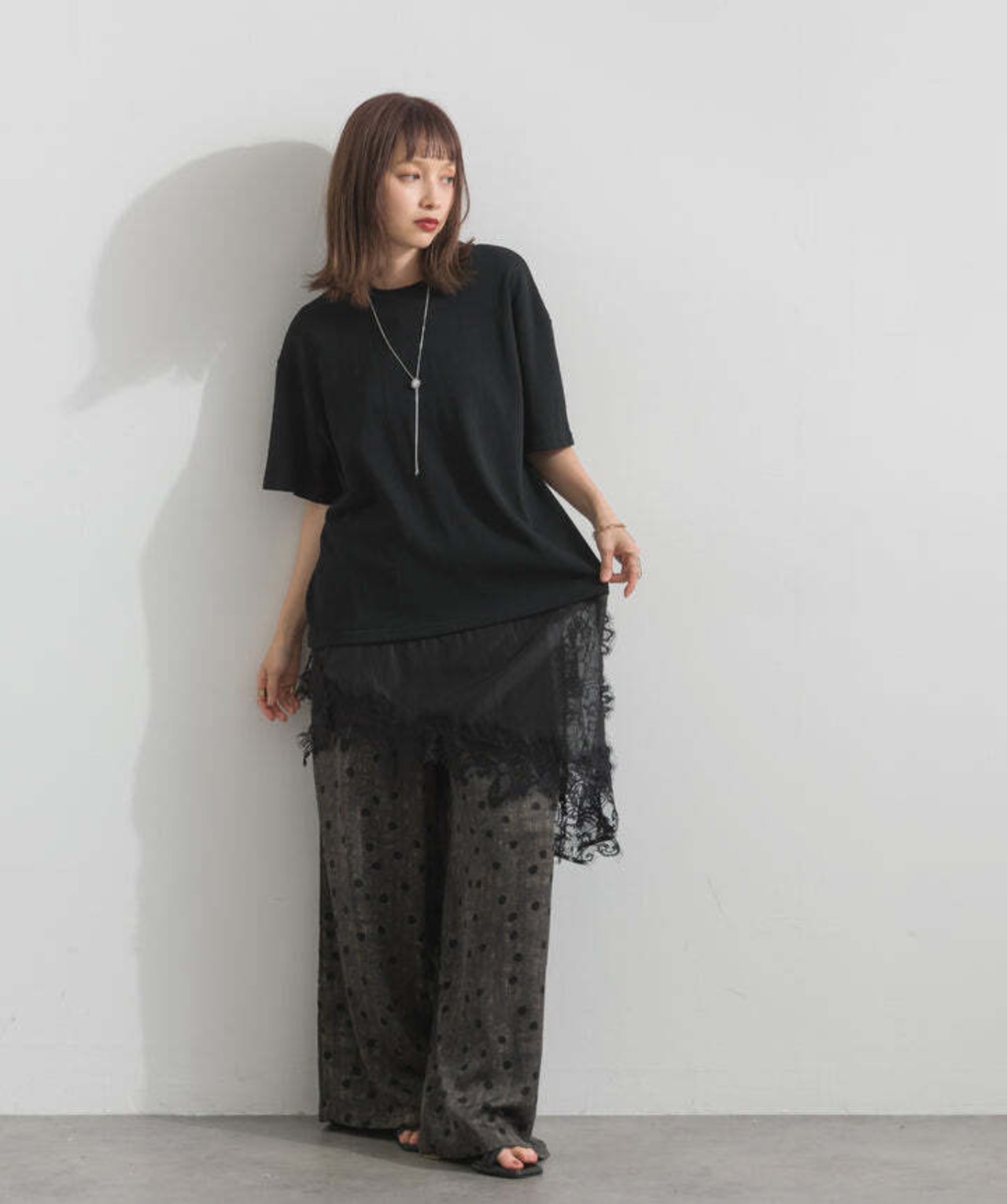 2605142 レースヘムレイヤードカットソー black