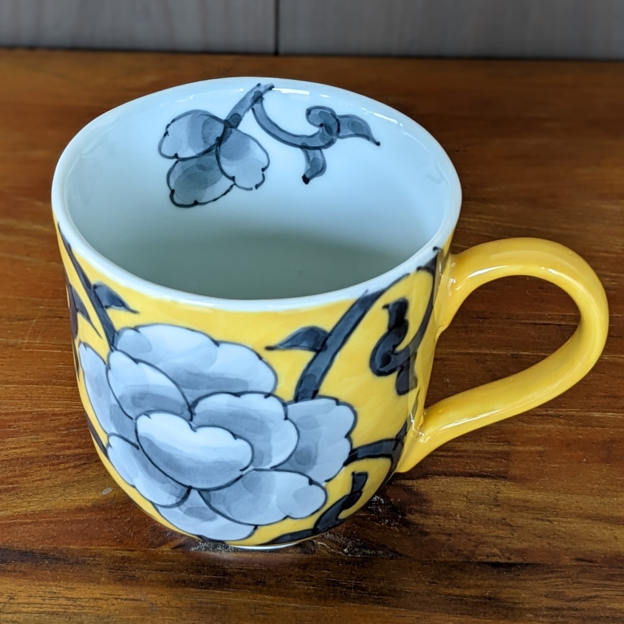 牡丹唐草マグカップ 納期最長2ケ月 | 有田焼～花の器～泰山