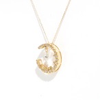 ムーンモチーフ ダンシングダイヤモンド ネックレス K18 / 0.140ct / 0.280ct