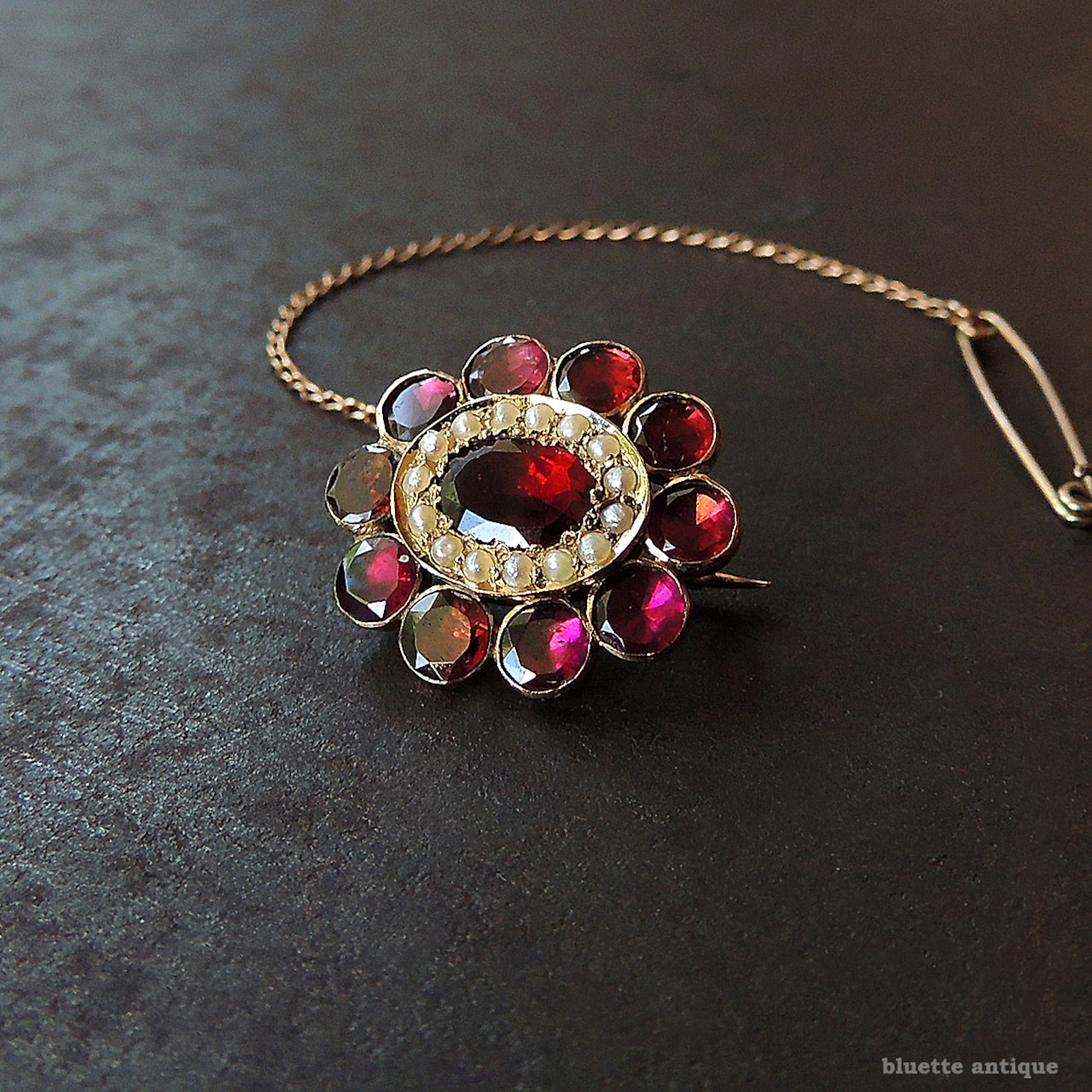 アンティークジュエリー ジョージアン 9ctゴールド 天然アルマンディンガーネット 真珠 レースピン ブローチ(鑑別書付)