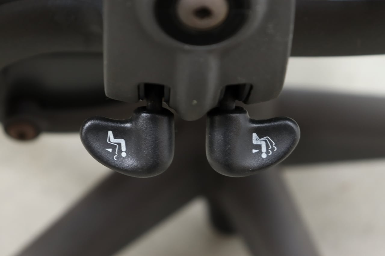 Herman miller Aeron Chair ハーマンミラー アーロンチェア Bサイズ