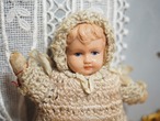 手編みニットのビンテージドール　セルロイド・抱きぐるみ 画像2