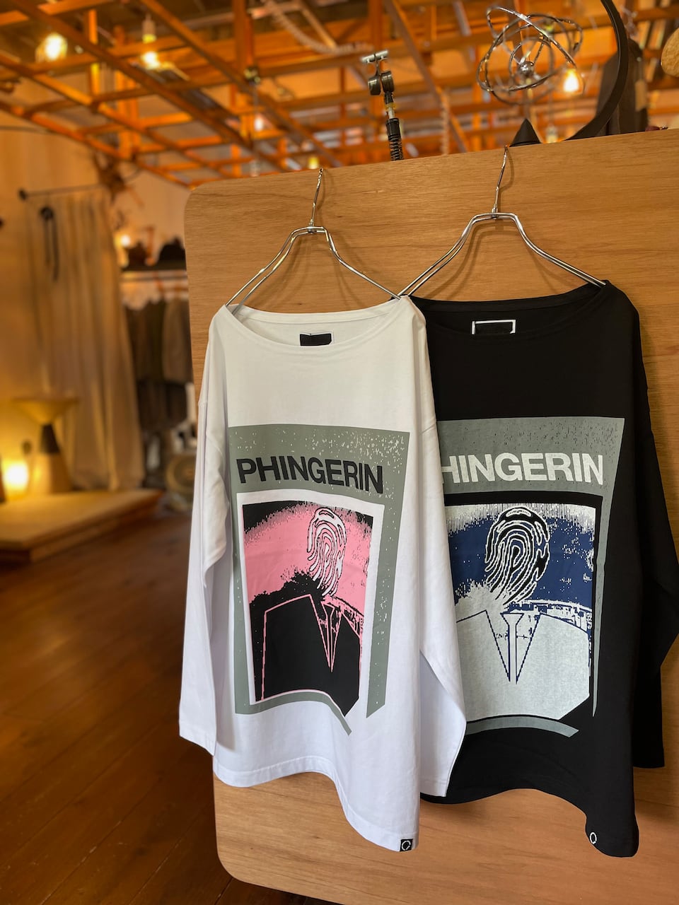 PHINGERIN / AGENT.P BOAT-NECK L/S TEE | EE ONLINE STORE - PHINGERIN / AGENT.P BOAT-NECK L/S TEE | EE ONLINE STORE -