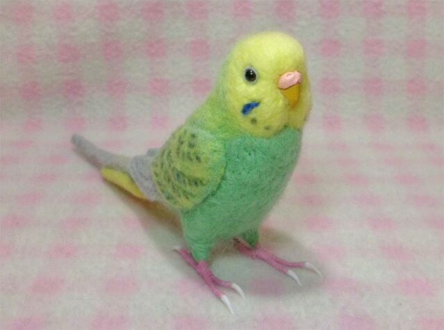 受注作成品】 セキセイインコ パステルグリーンオパーリン リアル