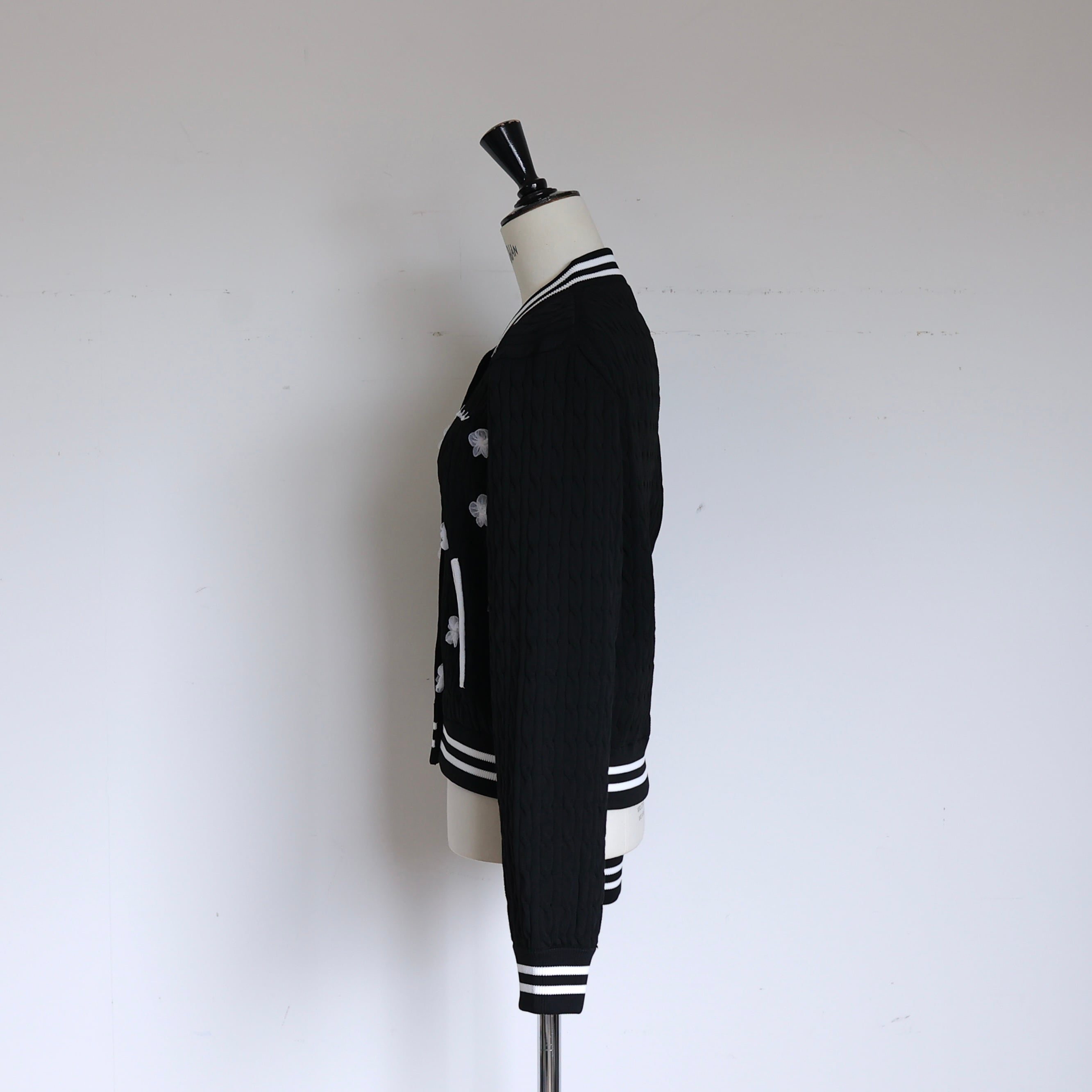 【美品】 gypsohila Cable flower blouson ブラック Gypsohila】 Cable Flower Blouson ブラック - メルカリ