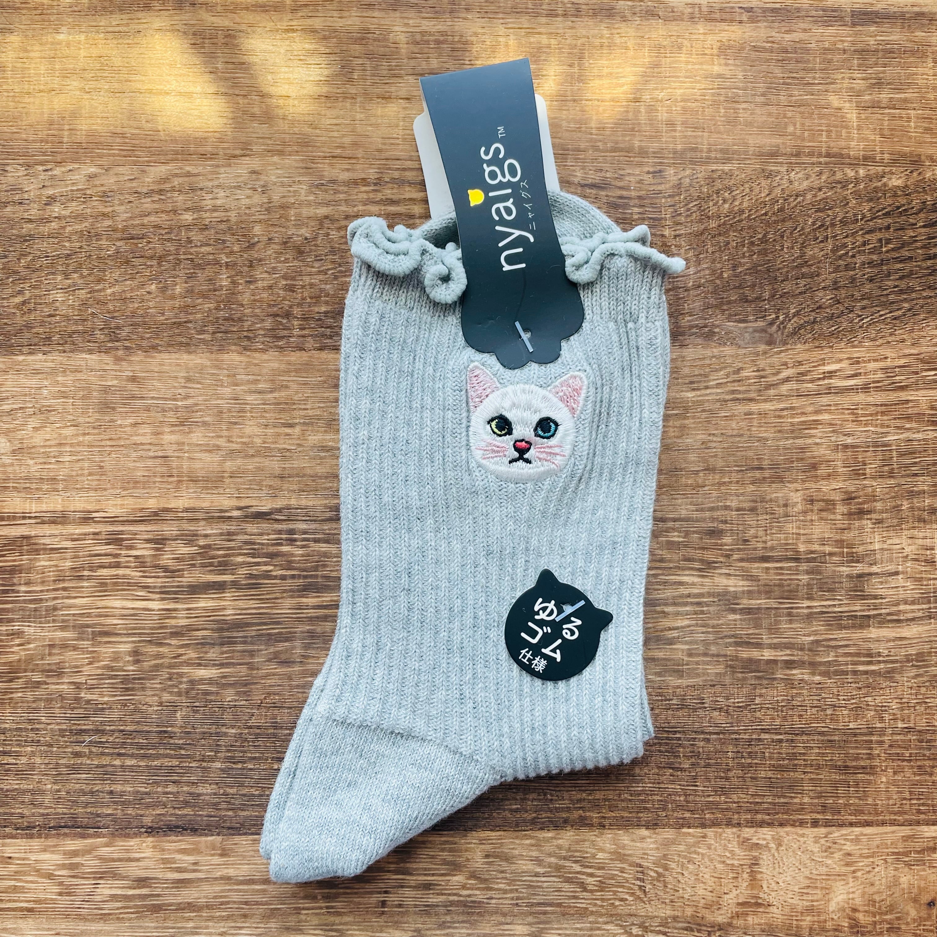 白猫 靴下｜レディースソックス 猫 ねこ ネコ 猫雑貨 猫グッズ  かわいい  プレゼント ギフト 贈り物