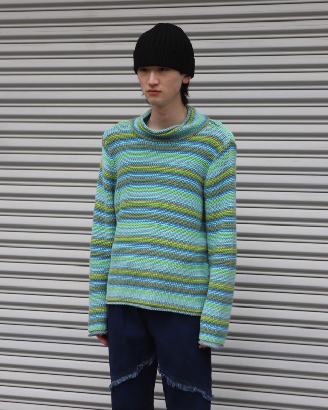 Gradient high neck knit