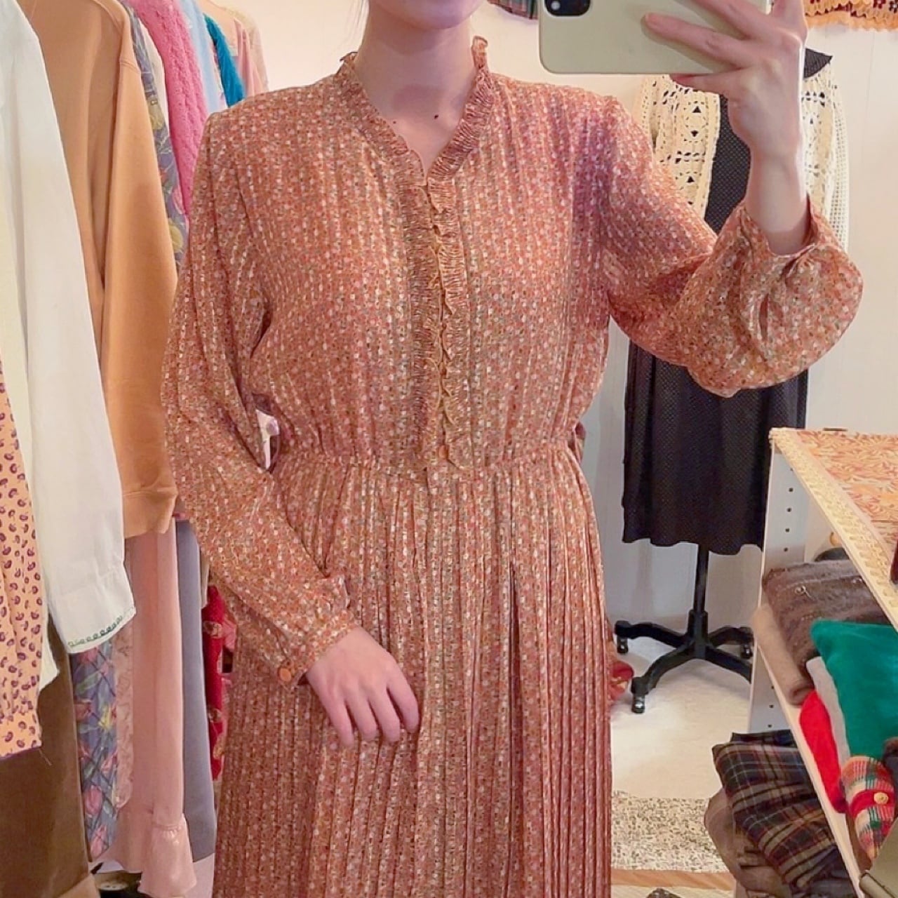 orange mini flower pleats one-piece