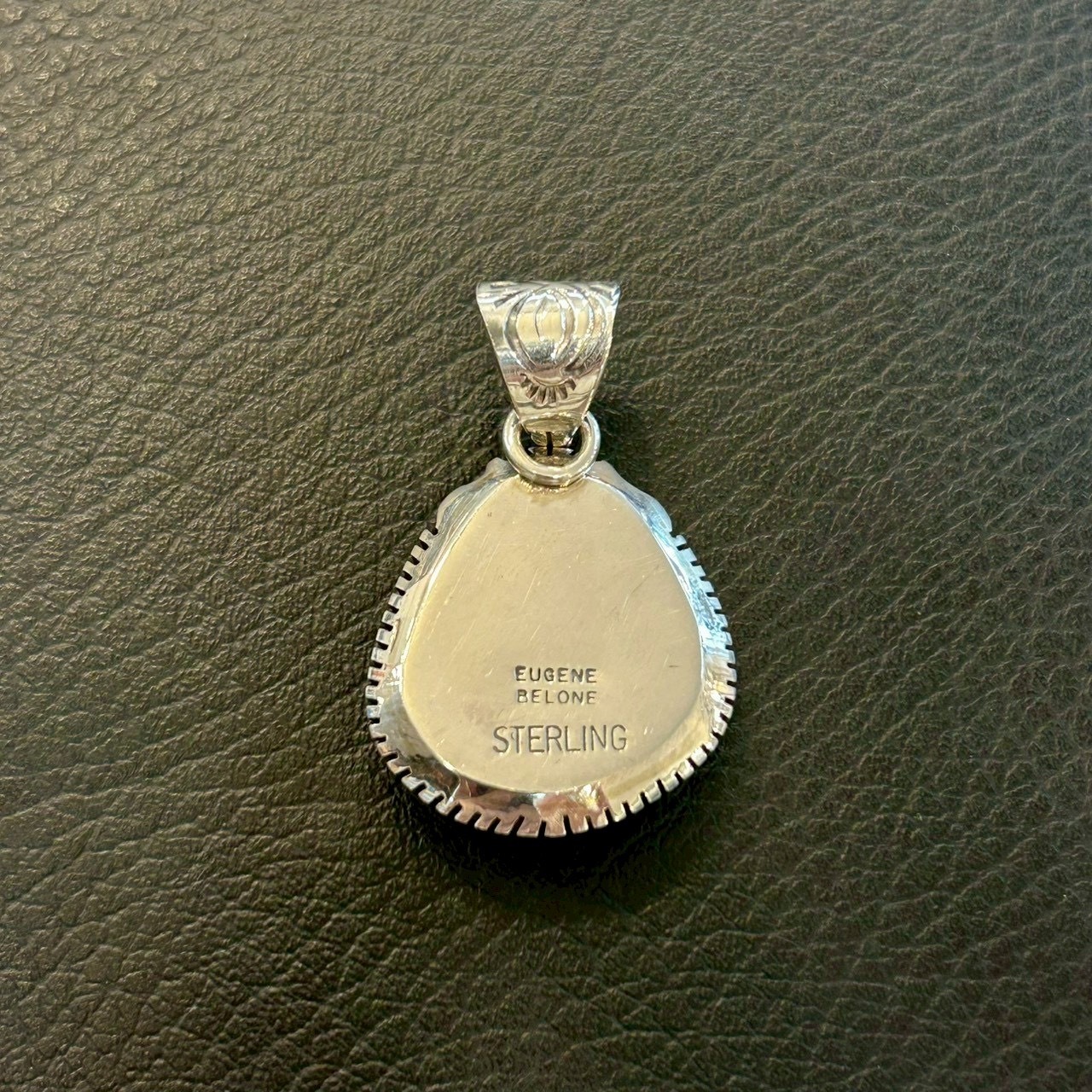 ユージーンベローン（Eugene Belone）　キングマンTOP - 4