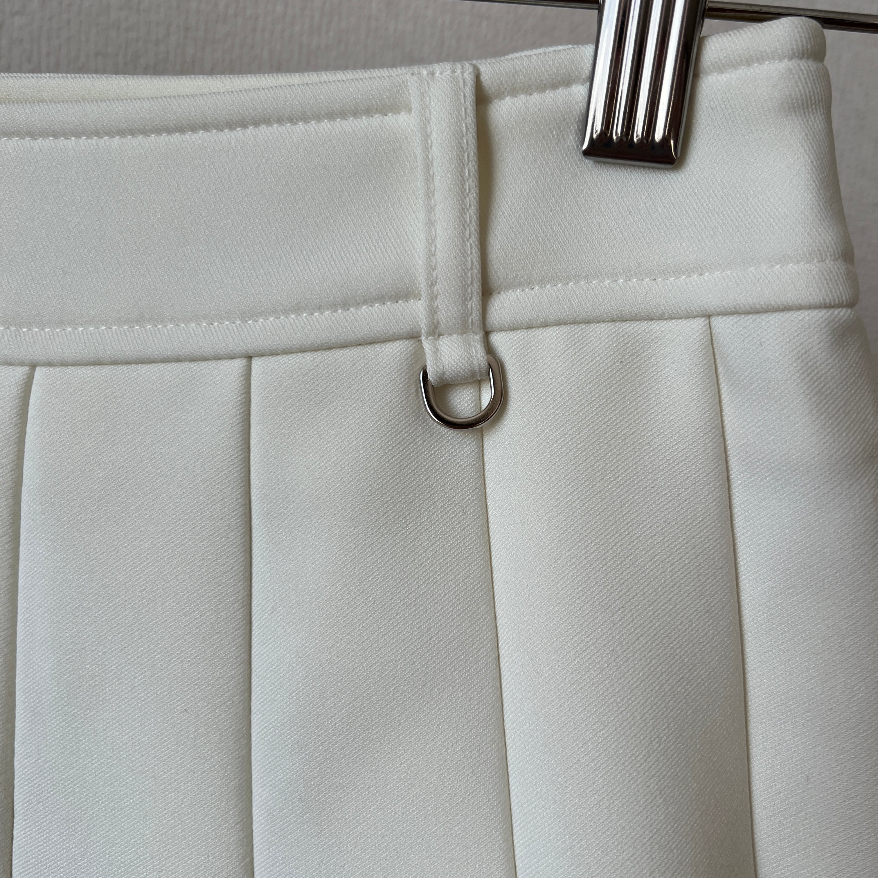 バックプリーツ フリーススカート(2color) | R.E.M GOLF｜韓国ゴルフ