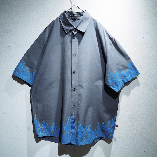 1990s Matte gray × Cheap Fire painted vintage loose SS shirt