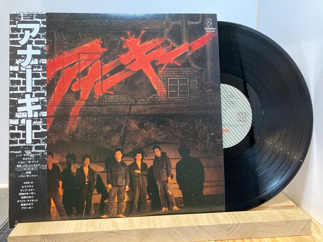 アナーキー / | sixteen records (シックスティーンレコード)