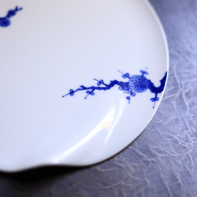 李荘窯　片上がりφ16.7　染付松竹梅紋皿