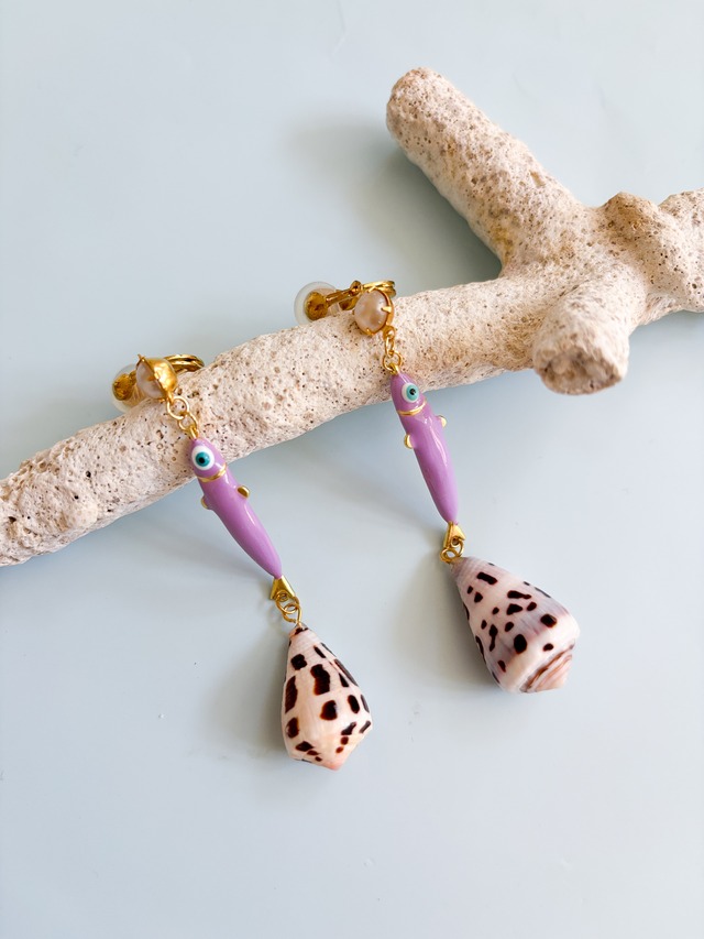 ロングフィッシュシェルピアス/イヤリング
