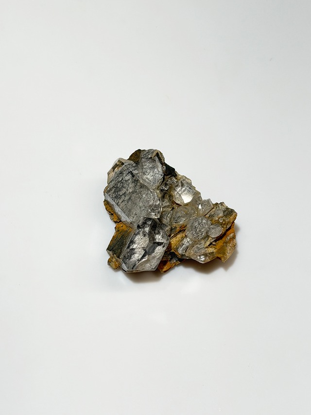 クォーツクラスター【ML-0100】インド Udasu valley