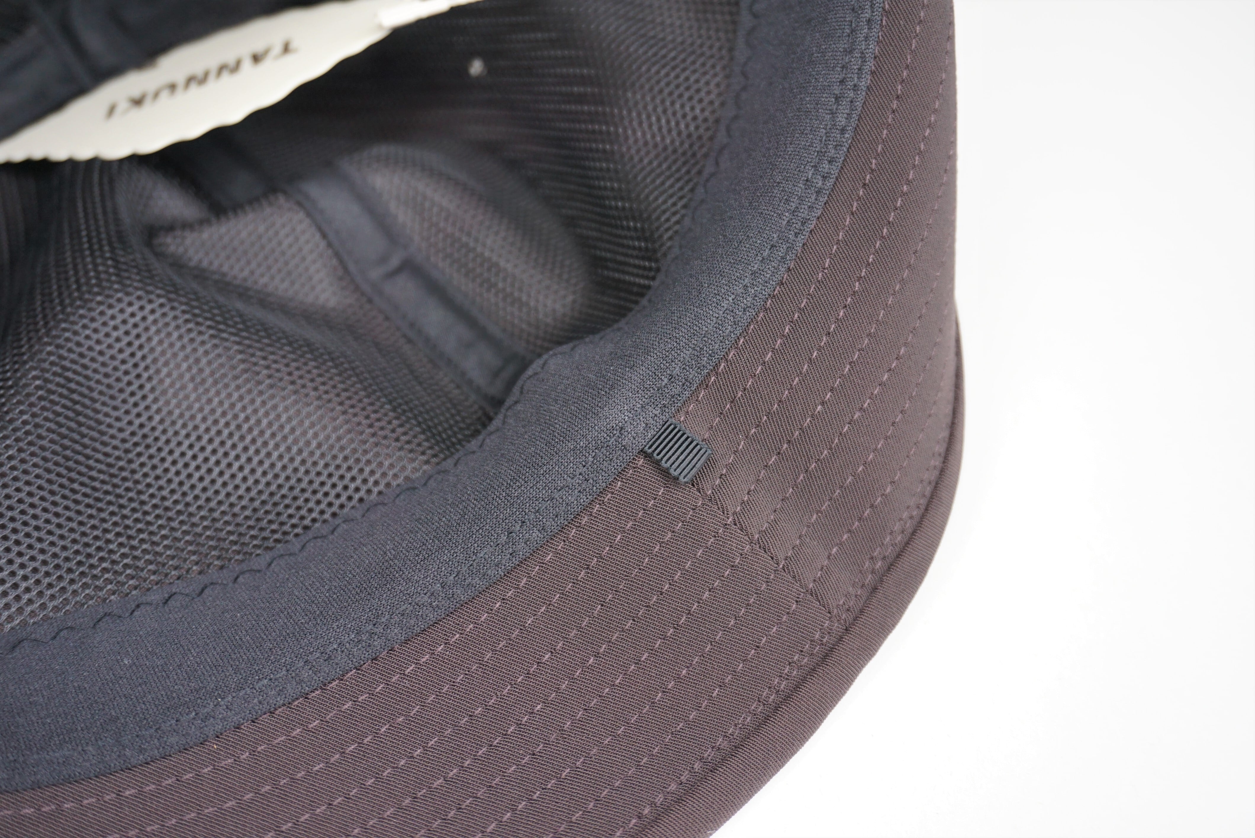 Sato Tyrolean Hat: Color Brown | TANNUKI Running Wear Shop