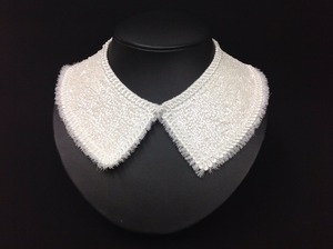 ラスト1点【キッズ】LCK-059 WH 子供用ランダムスパンコールつけ襟（ホワイト）