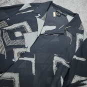 sheer pattern open collar shirt