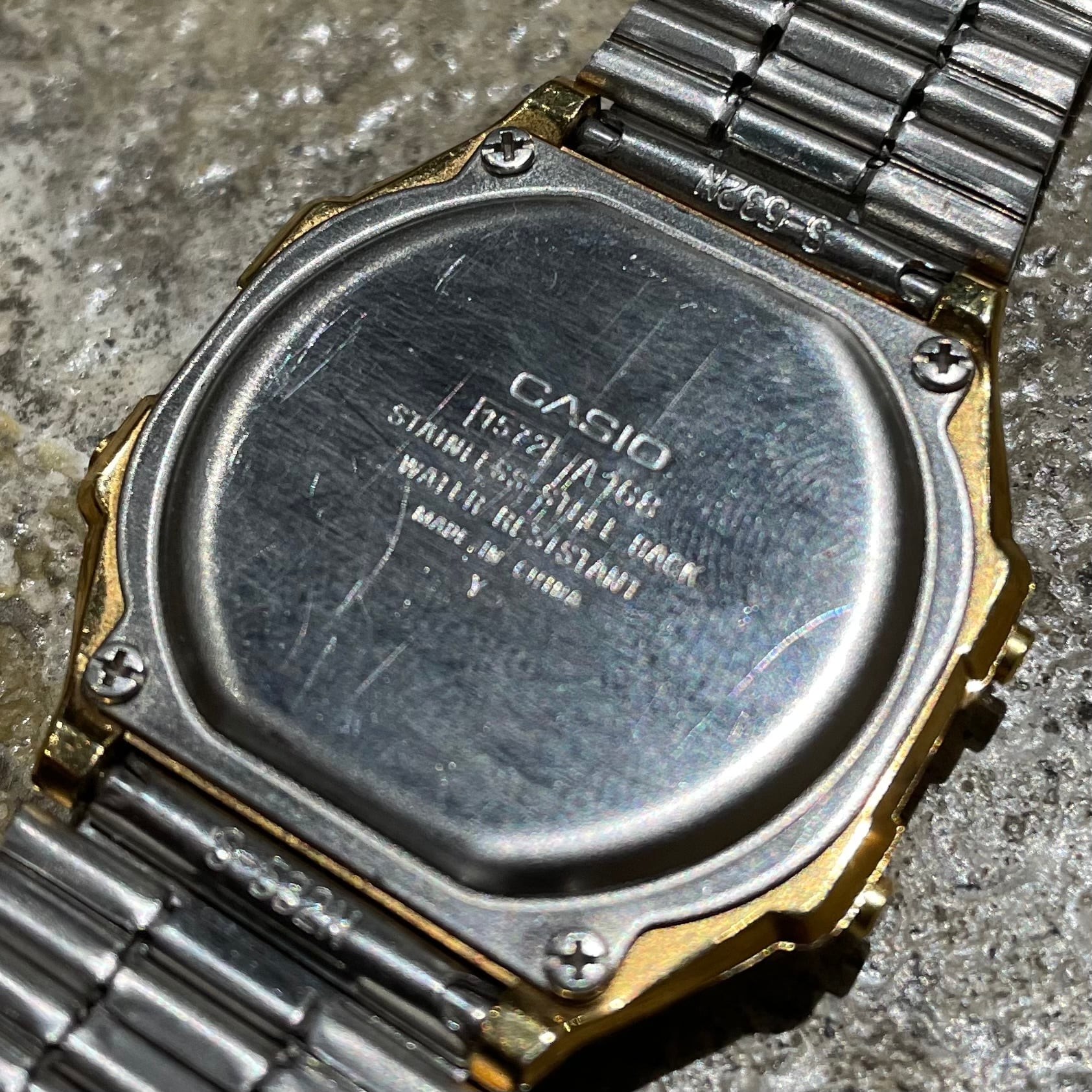 CASIO 1572 A168 GOLD | BENJAMIN AUTHENTIC CLUB