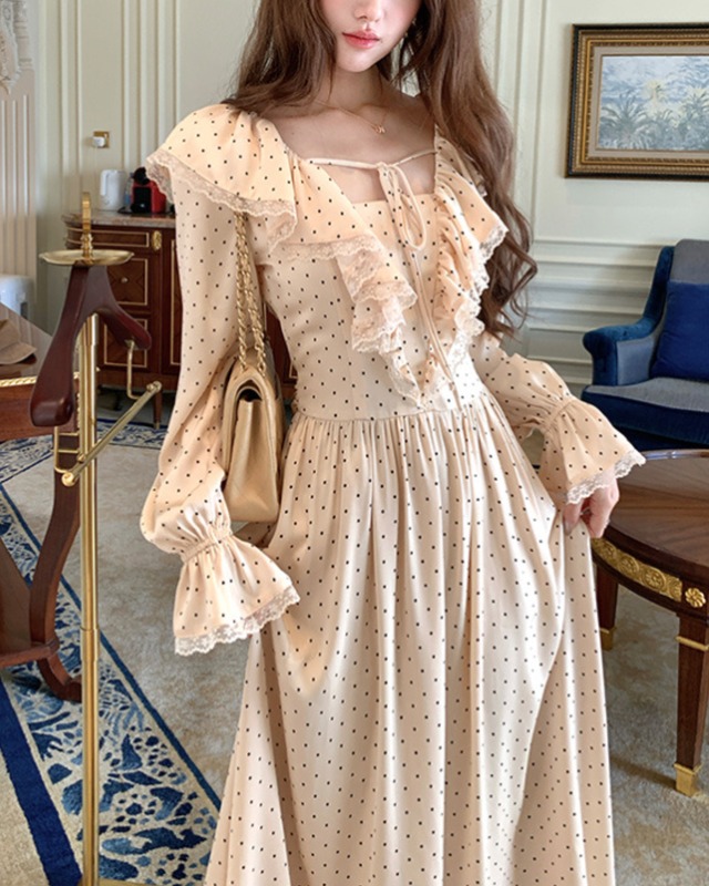 ドットフリルフレンチベージュワンピース　　25WP08101