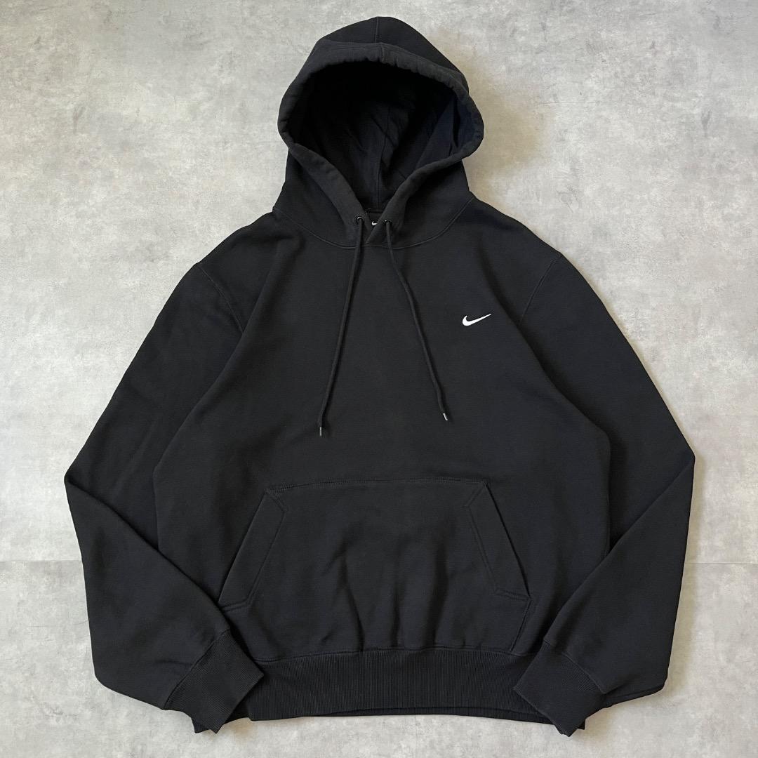 NIKE ナイキ パーカー 古着 スウッシュ ロゴ 刺繍 M 黒 17989