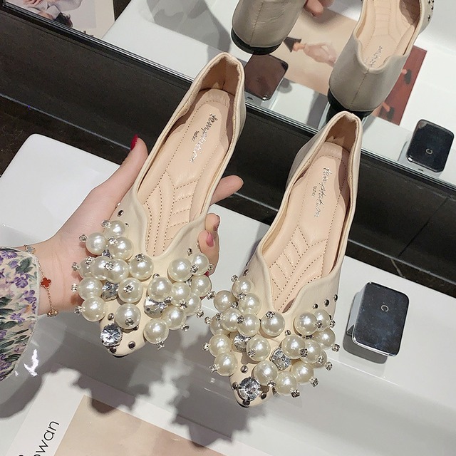 先のとがった単一の靴女性2020夏新しいinsパールネット赤ファッションスクープシューズワイルドフラットピーズ靴 部族の婦人靴4815775