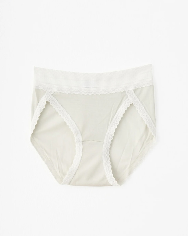 ［淡雪］シルクショーツ〈レギュラータイプ〉L / くらしきぬ