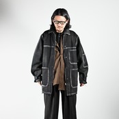 細畝コーデュロイシャツとスラックスを合わせたコーディネート〇