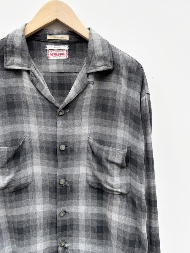 60s McGREGOR "BLOCK CHECK" RAYON OPEN COLLAR SHIRT MADE IN USA Size 16 60s McGREGOR "BLOCK CHECK" RAYON OPEN COLLAR SHIRT MADE IN USA Size 16