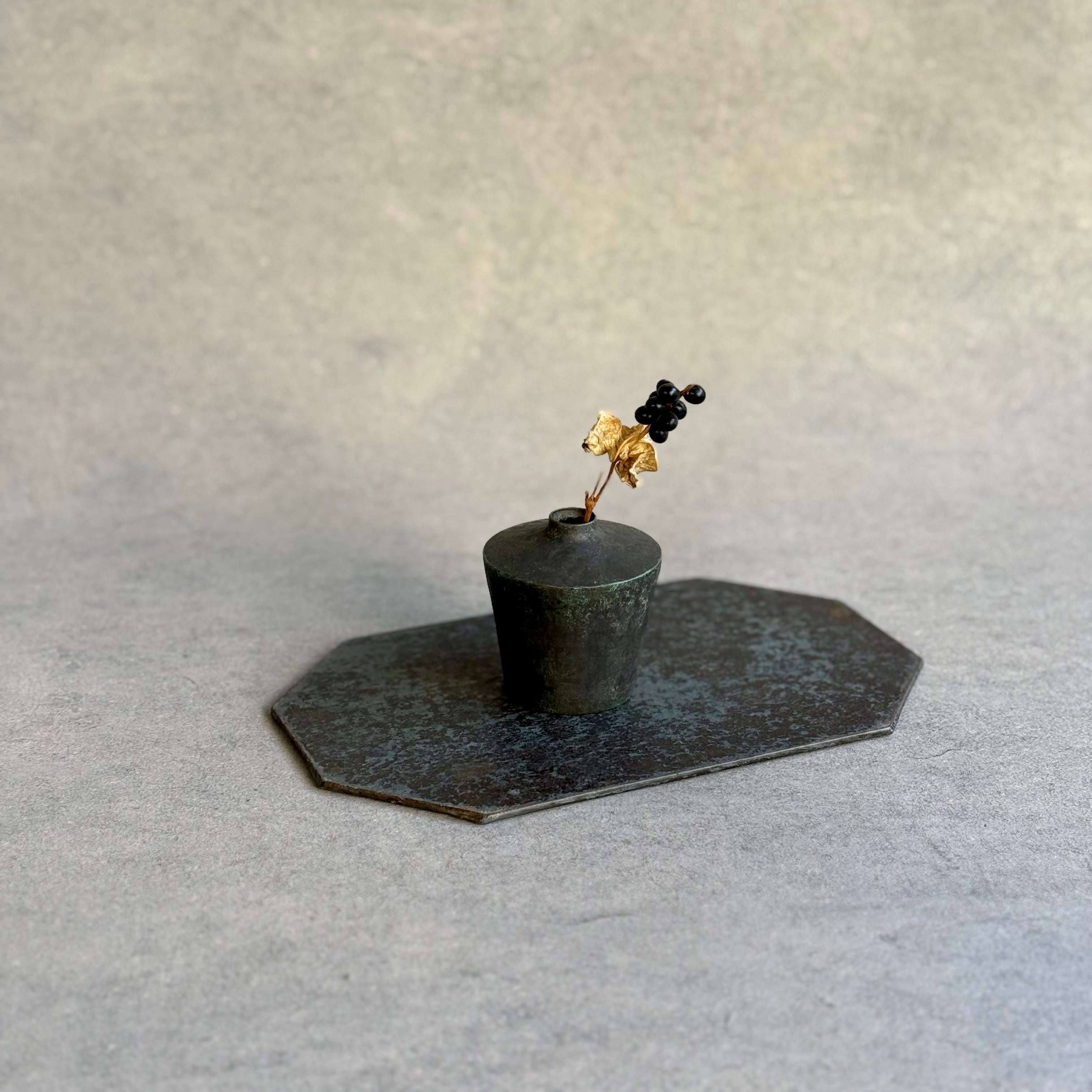 金属 | gallery 一白