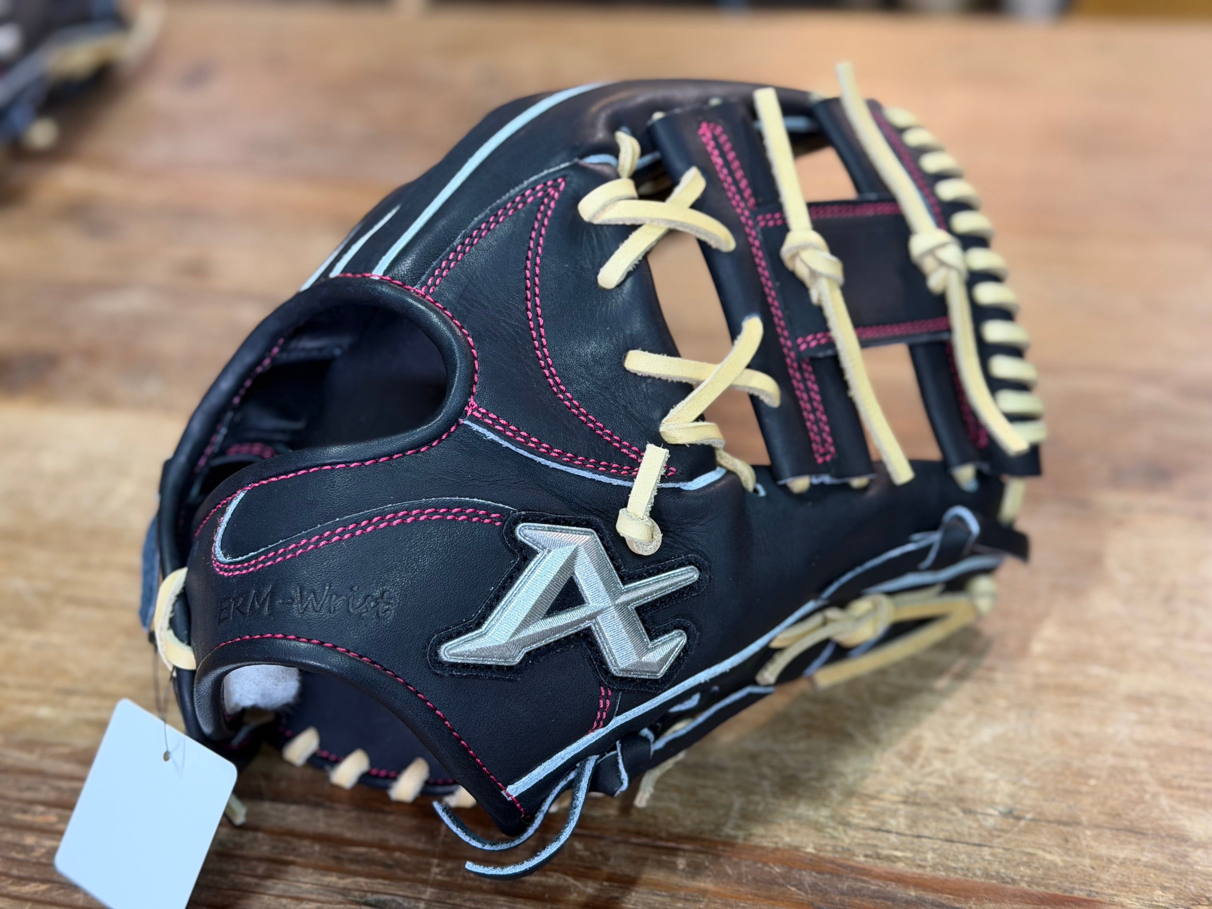 【限定モデル】ATOMS 硬式内野用 026型 Nブラック×キャメル