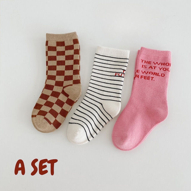 【即納】ボーダーとチェックのクルーソックス 3足セット