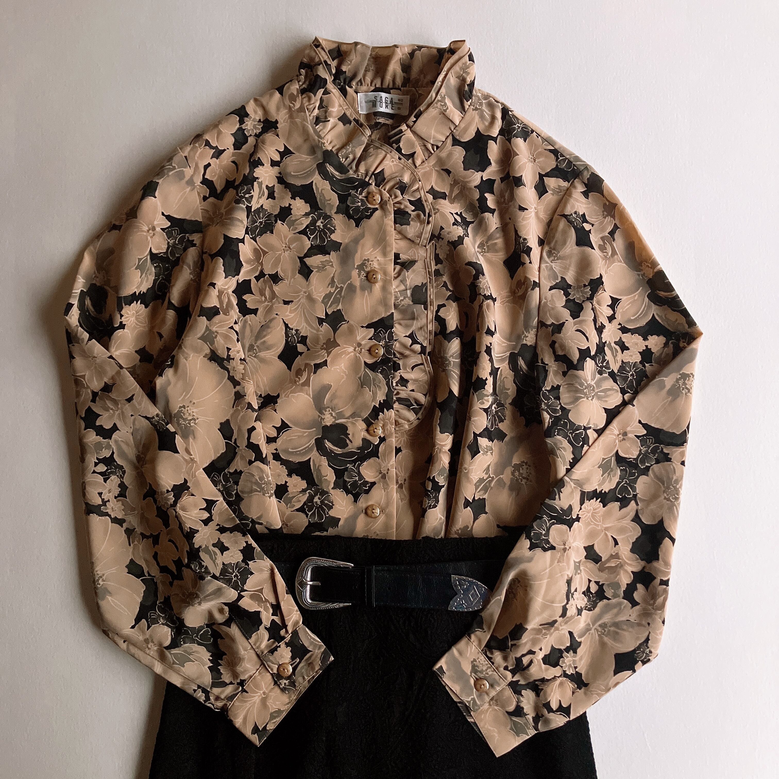 vintage USED ☆ 古着 花柄 プリーツ ブラウス vintage USED ☆ 古着 花柄 プリーツ ブラウス