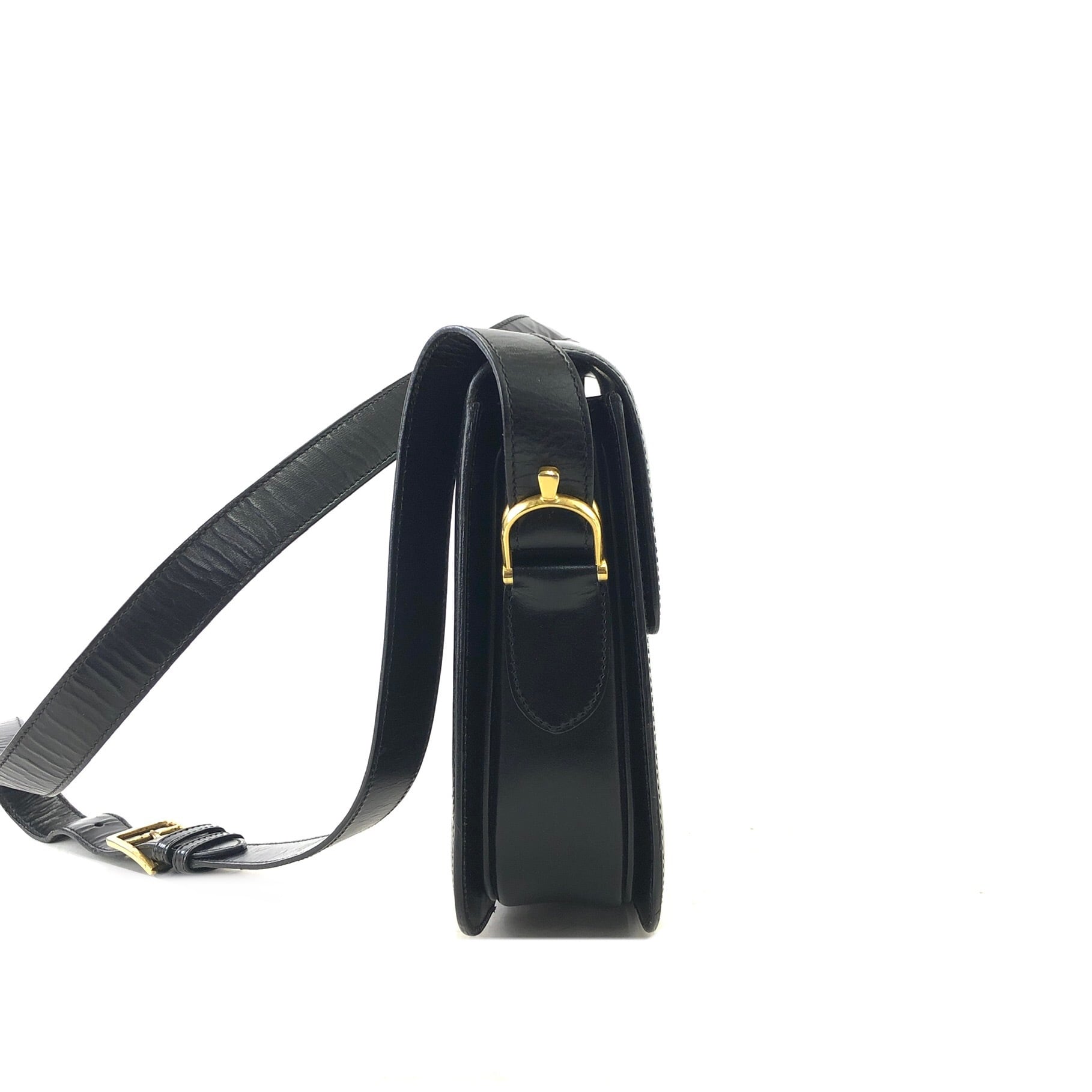 CELINE セリーヌ 馬車 ホースキャリッジ レザー クロスボディ CELINE セリーヌ 馬車 ホースキャリッジ レザー クロスボディ