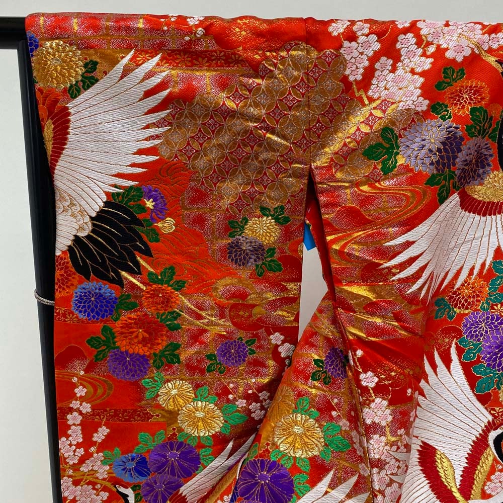 色打掛 正絹 鶴 刺繍 赤 金 打掛 花嫁衣裳 婚礼 リサイクル 中古