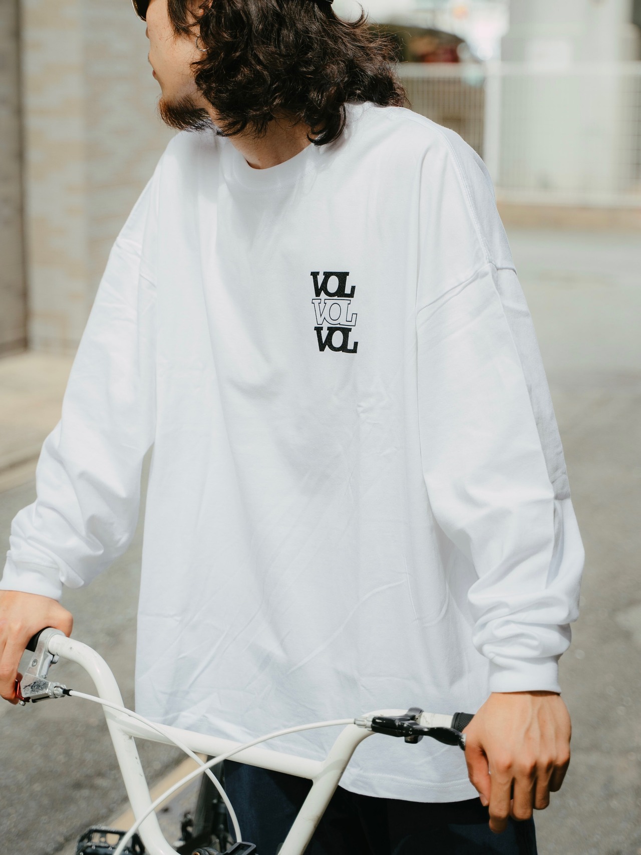 NS long sleeve Tee/White