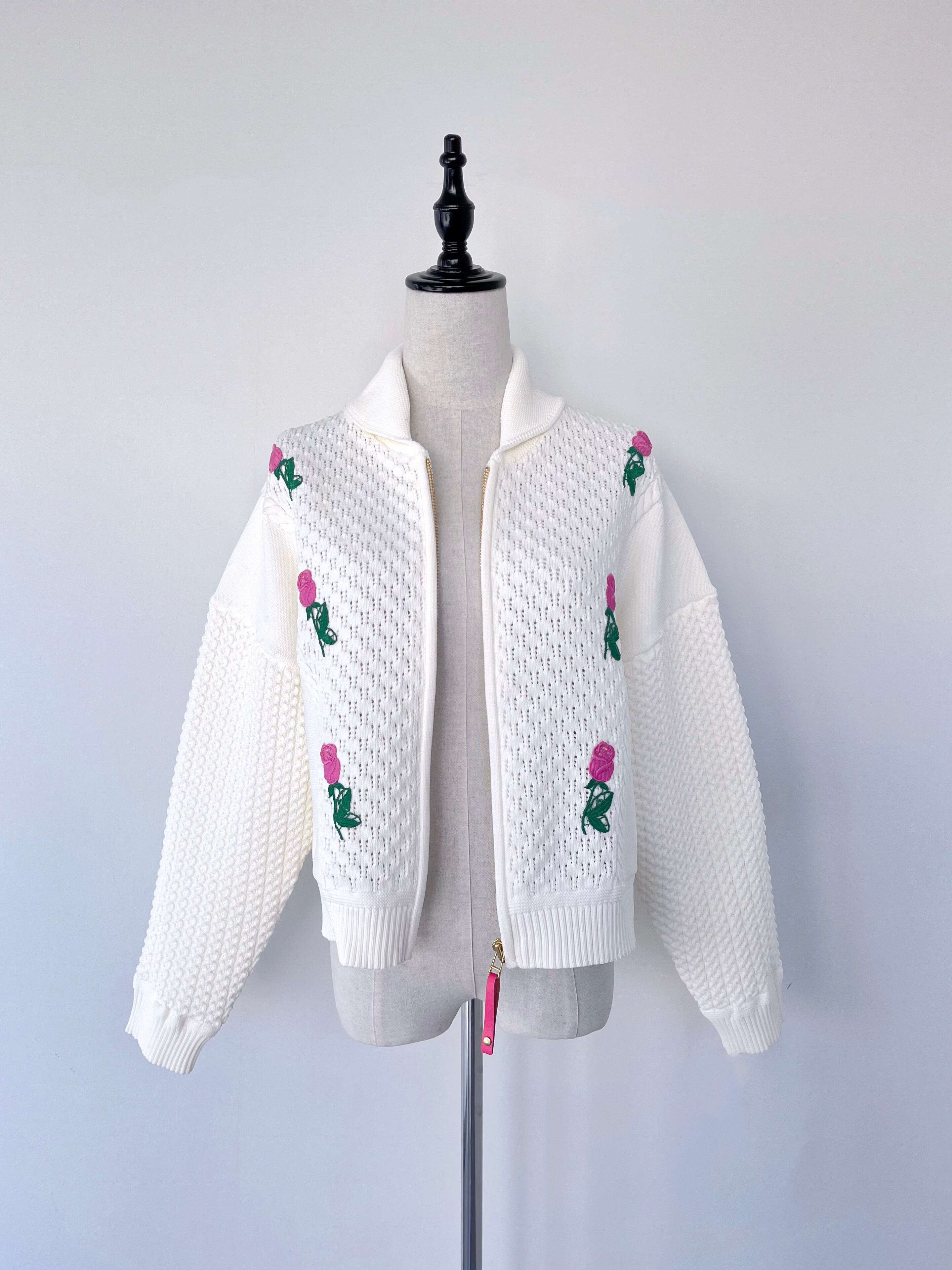 MUVEIL ローズカウチンカーディガン 白 38 MUVEIL ローズカウチンカーディガン | KOKO