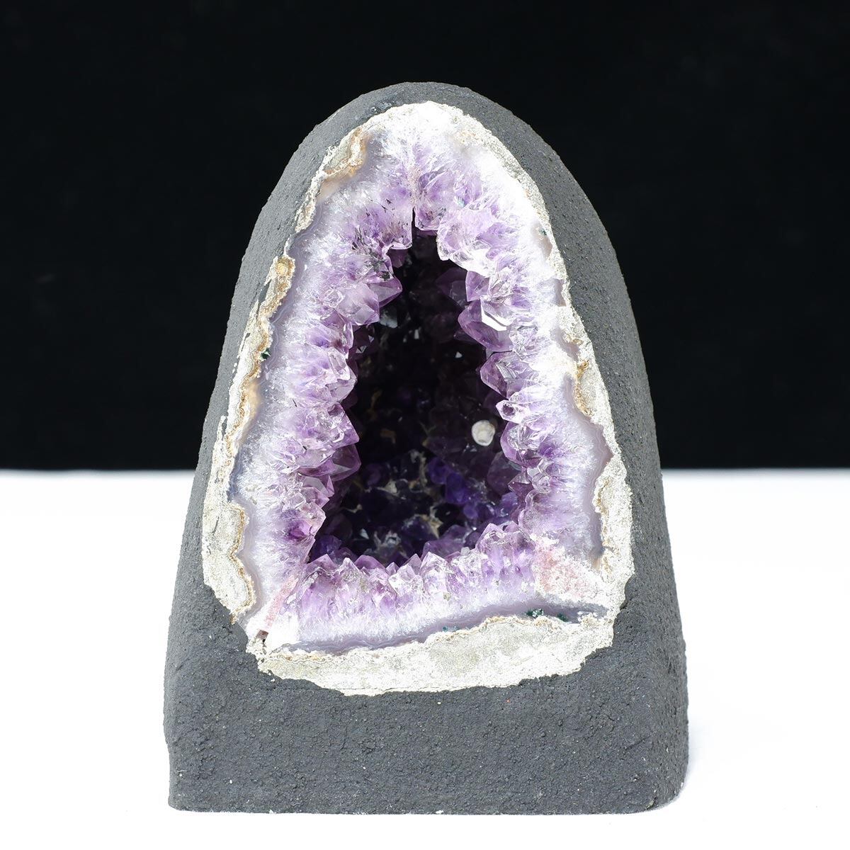 アメジストドーム ウルグアイ産 アメジスト ドーム 原石 ジオード カペーラ 一点物174-2291