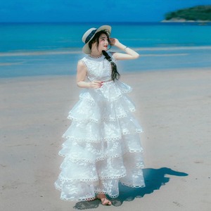 【送料無料】 ロングドレス 衣装 デコラティブ マキシ ティアード 6段フリル フリル Aライン フレア プルオーバー ノースリーブ レース 透け感 シースルー 薄手生地 エレガント 可愛い 大人可愛い きれいめ シンプル カジュアル コンサバ 華やか 大人 上品 おしゃれ お洒落 主役級 こなれ感 高見え フェミニン 花柄 夏 30代 40代 レディース 女性用 お出かけ 女子会 お呼ばれ 休日 お茶会 入学式 入園式 結婚式 二次会 パーティ 演奏会 フォーマル 着回し 着痩せ 垢抜け 存在感