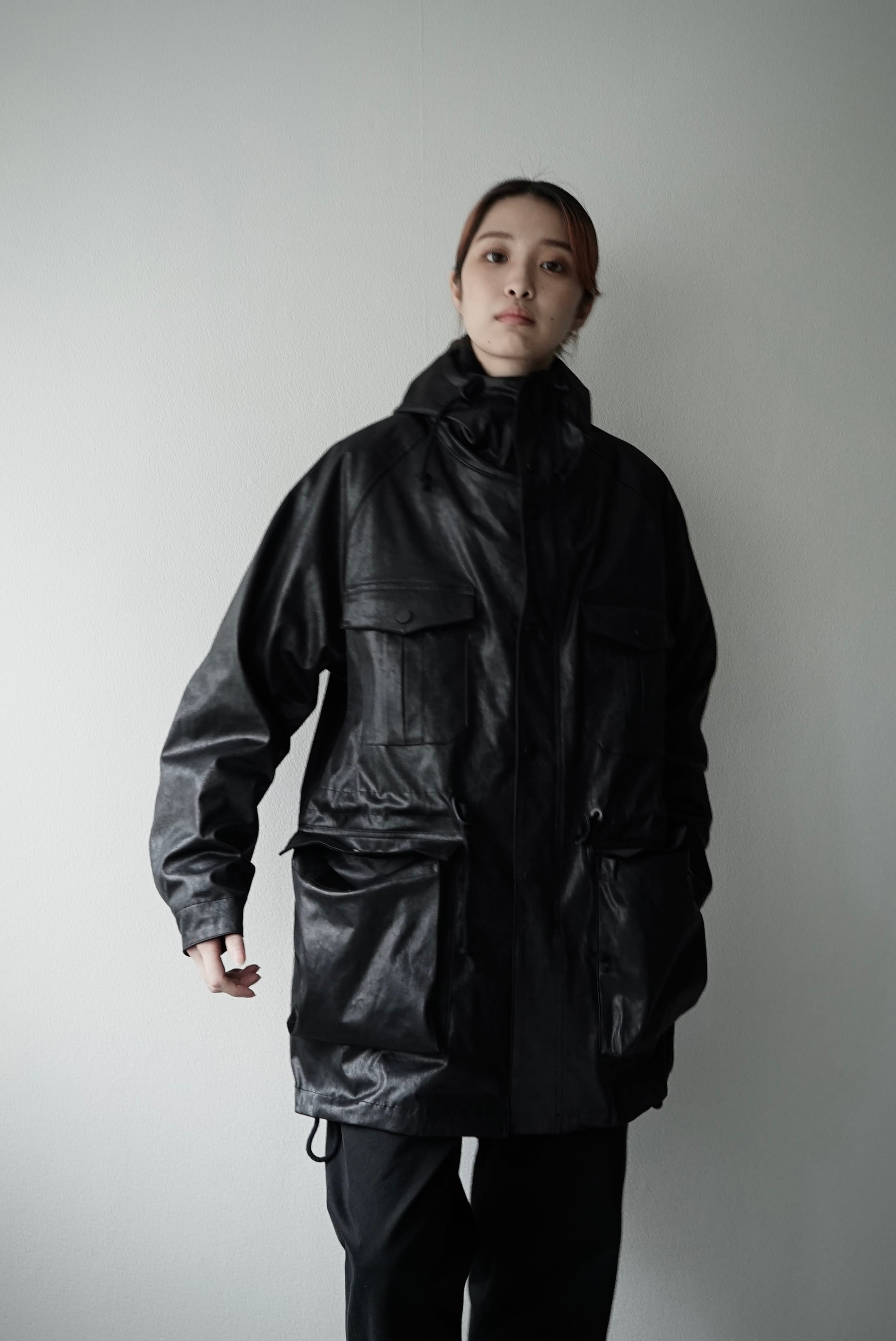 Vintage Leather Cloth / Mountain Parka (BLACK) | C O L I N A