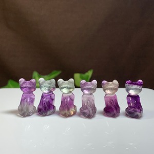 28.パープル大家族・可愛いフローライトねこちゃん