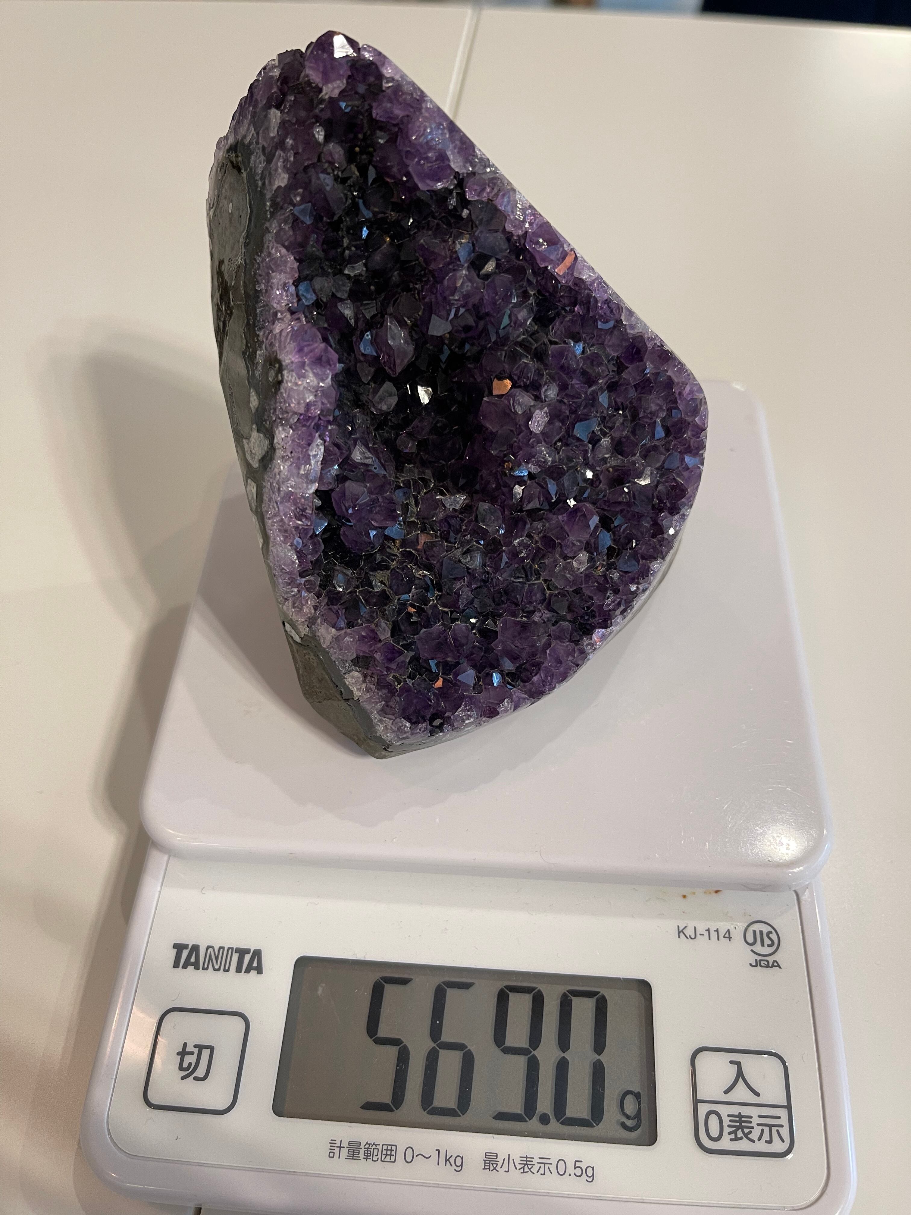 ウルグアイ産　アメシストドーム/ Uruguay Amethyst dome