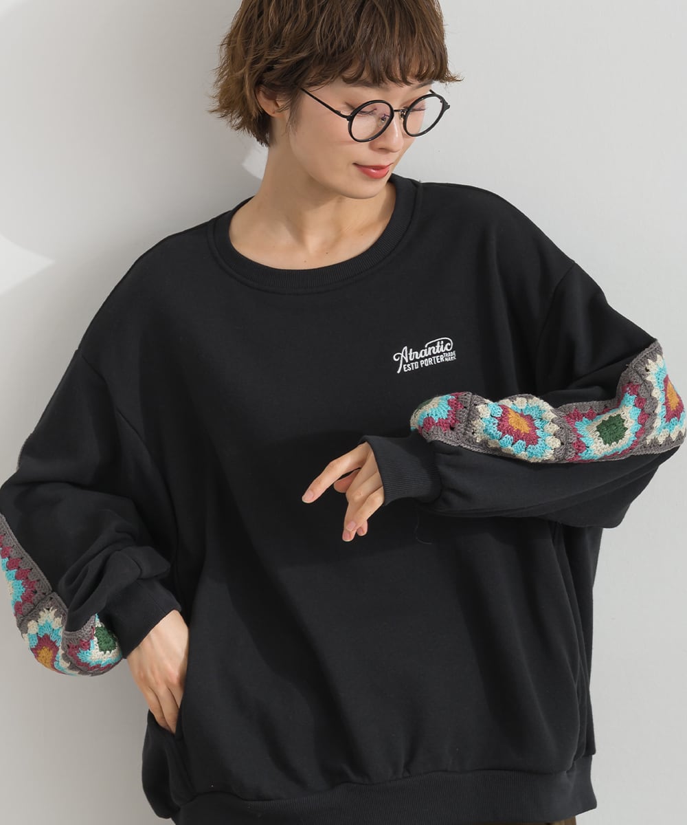 K263073 綿混裏毛 クロシェモチーフ袖切替プルオーバー / Cotton-Blend