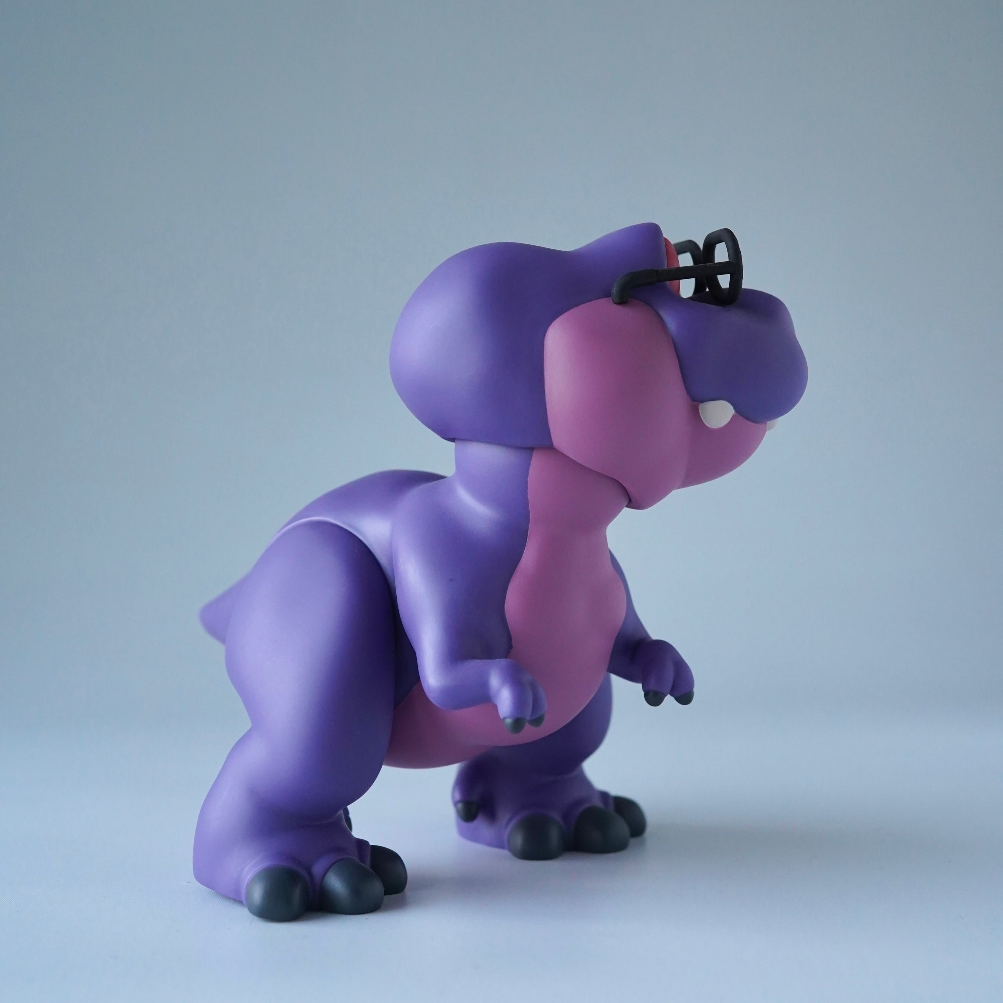 LOTTERY 抽選販売】Tiny Rex / Purple （ Includes Glasses） | MONKEY
