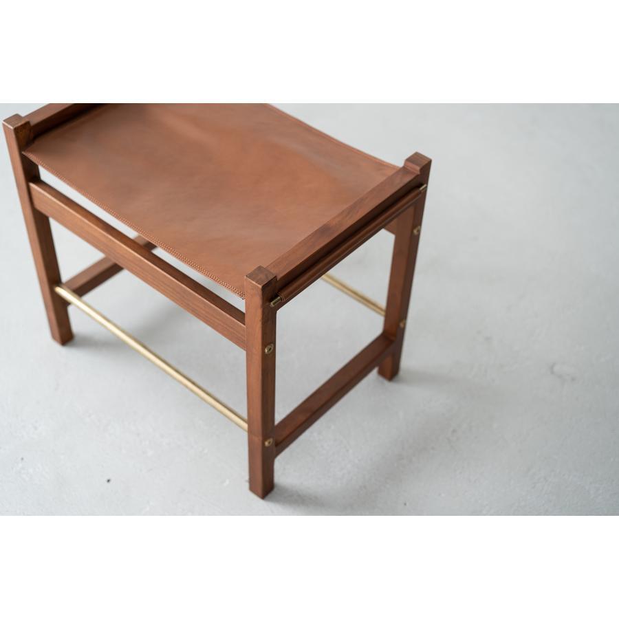 本革スツール 黒 椅子-リメイク-本革×スタッズ ビンテージデザイン