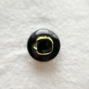 ブラックスクエア×ブラック(ゴールド) 18㎜