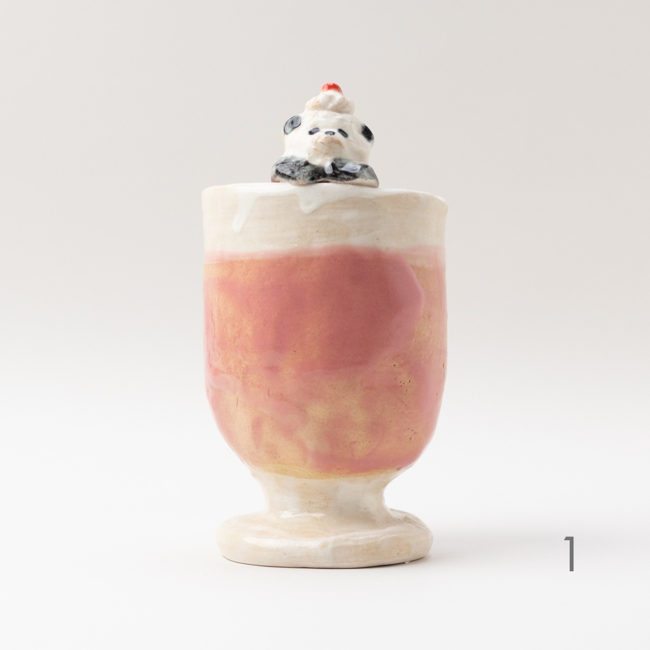 < すずきたまみ > 花瓶 - ぱんだクリームソーダ花瓶