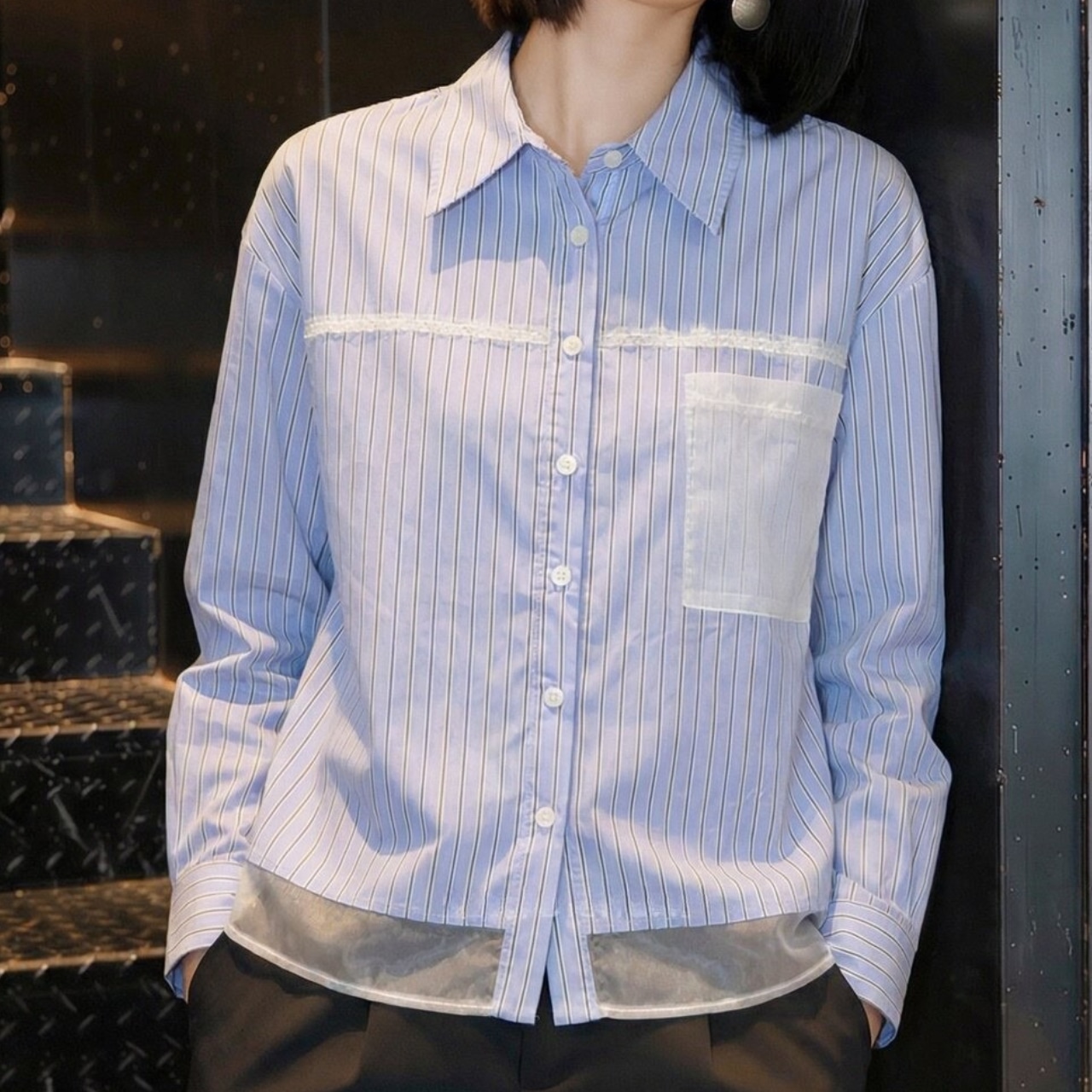レースライン切替 ブルーストライプシャツ シアーレイヤード風 　　 00058