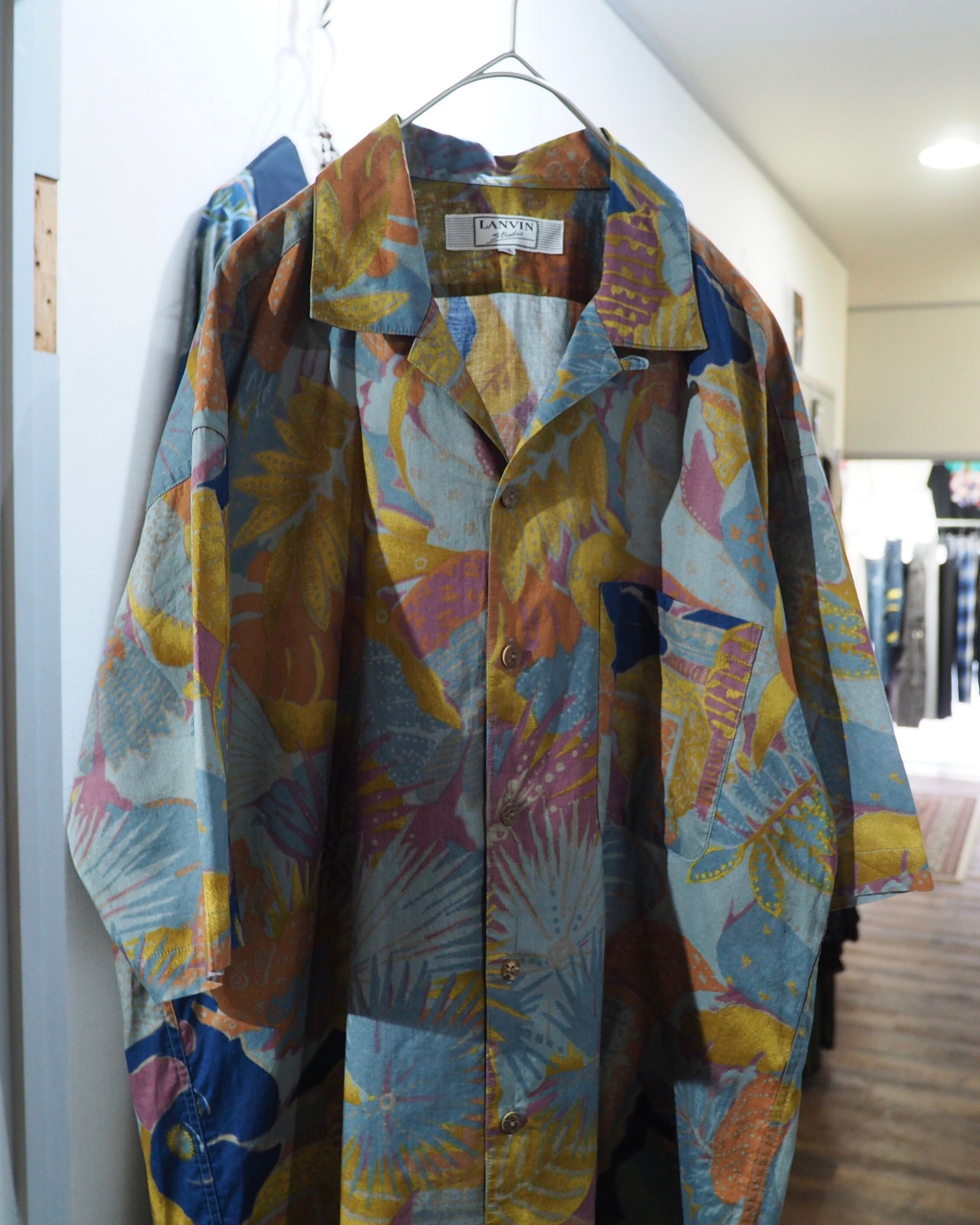 1980 - 90s ” LANVIN Studio ” vintage Open collar SS shirt
